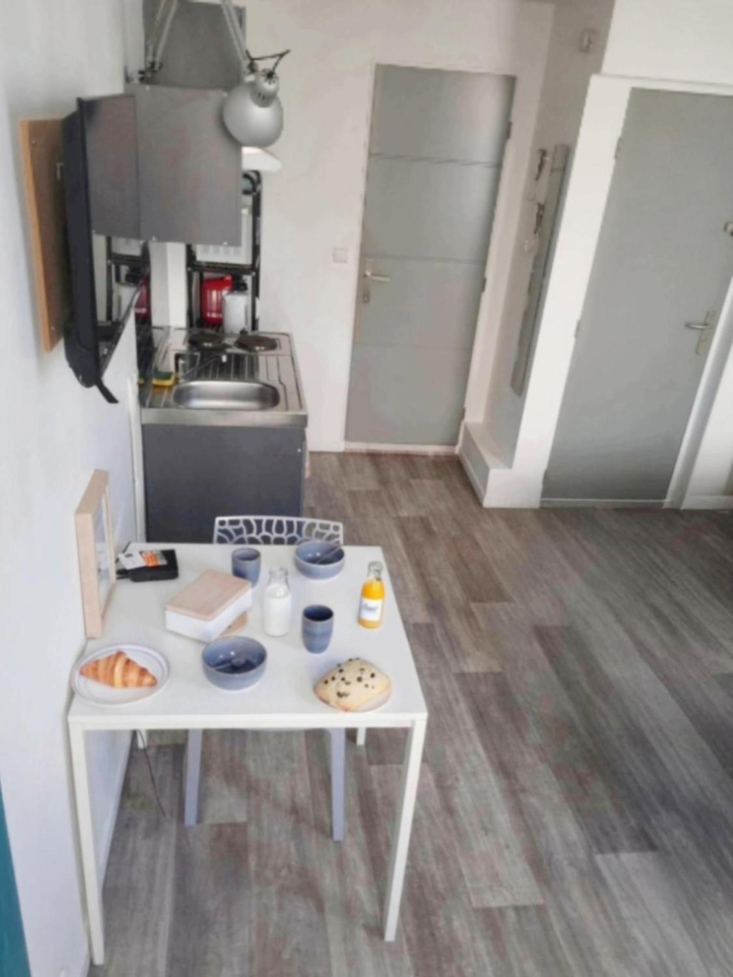 Apartmán Cosy Hypercentre Netflix Narbonne Exteriér fotografie